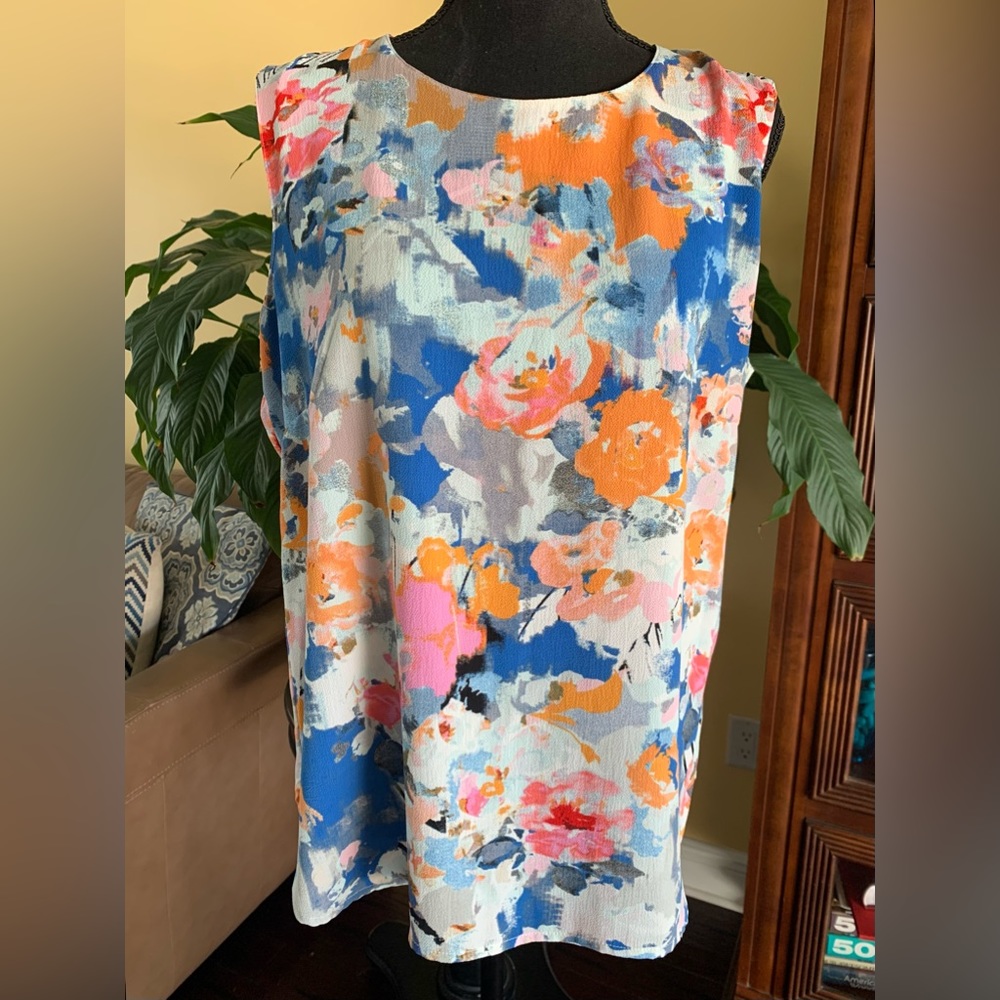 Rose & Olive sleeveless floral top - XL